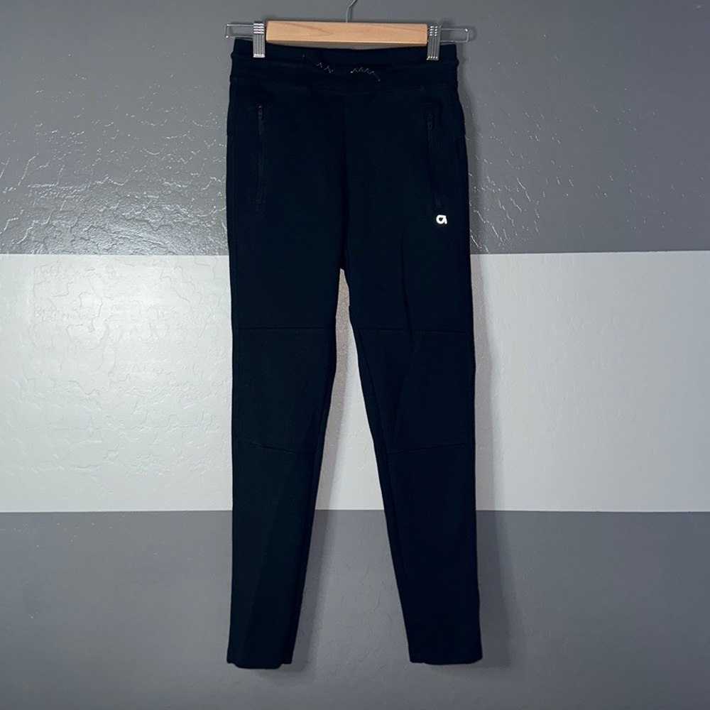 GapFit Tech Skinny Joggers
